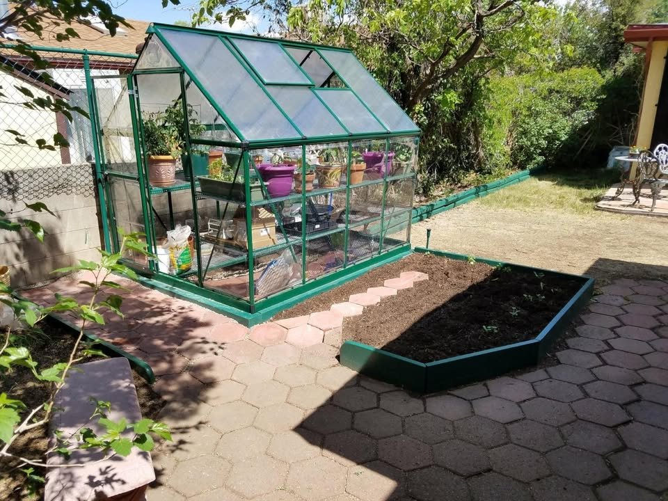 Canopia Hybrid 6' x 8' Greenhouse - Forest Green